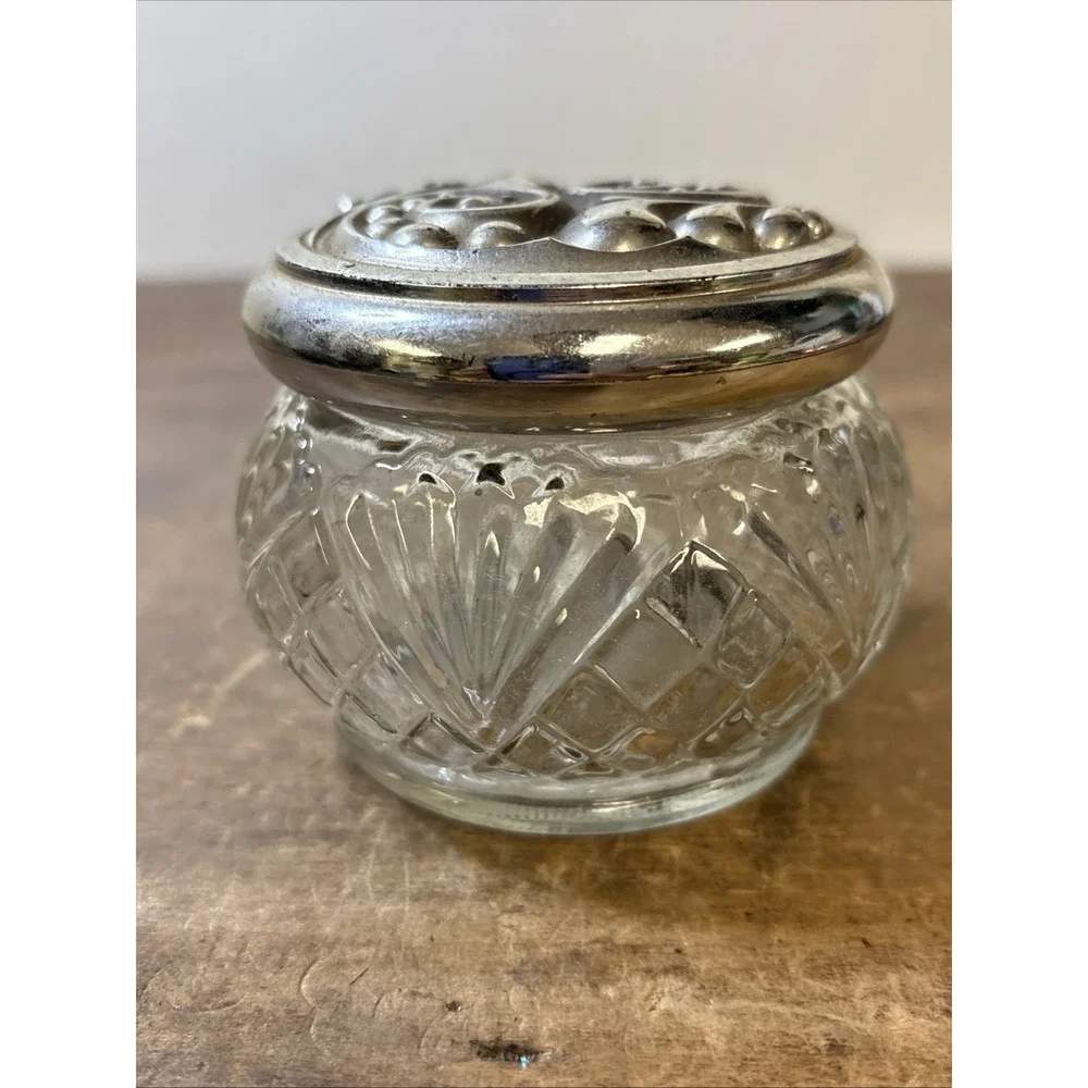 Vintage 70's AVON Rich Moisture Cream Glass Vanity Jar w/ Scrolled, Silver Lid